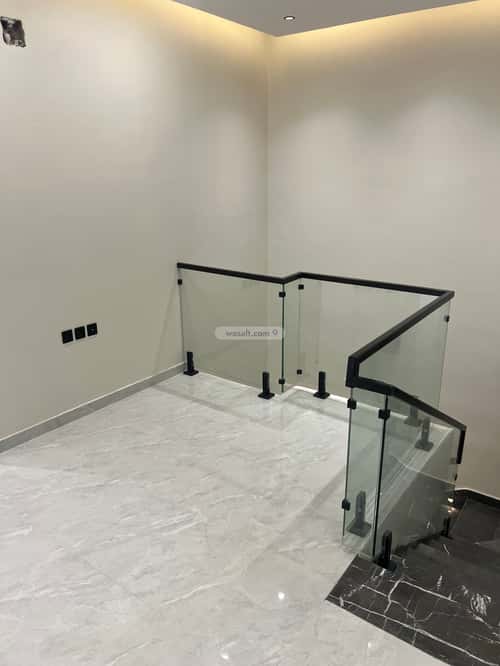 دور 5 غرف في المونسية 1