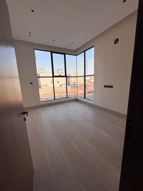 5 bedroom villa in Al Mahdiyyah 1