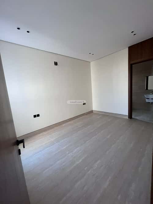 5 bedroom villa in Al Mahdiyyah 11