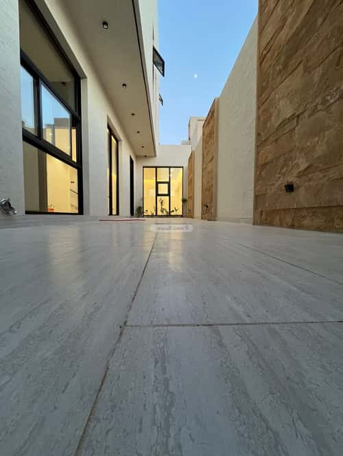 5 bedroom villa in Al Mahdiyyah 5