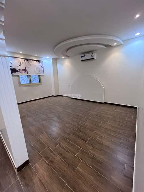 5 bedroom villa in Al Mahdiyyah 5