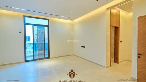 6 bedroom villa in Al Mahdiyyah 2