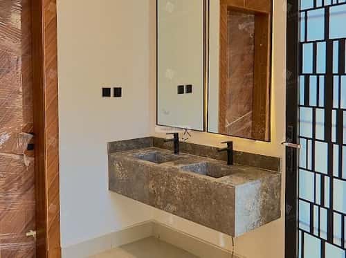 6 bedroom villa in Al Mahdiyyah 3