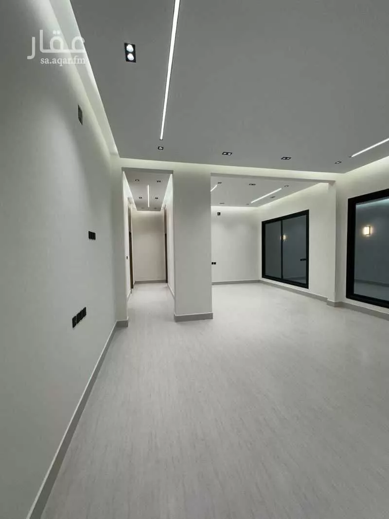 5 bedroom floor in Dahiat Namar 1