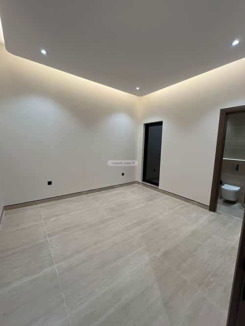 5 bedroom villa in Al Mahdiyyah 3