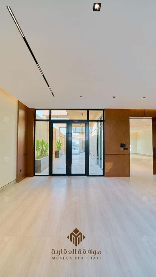 6 bedroom villa in Al Mahdiyyah 2