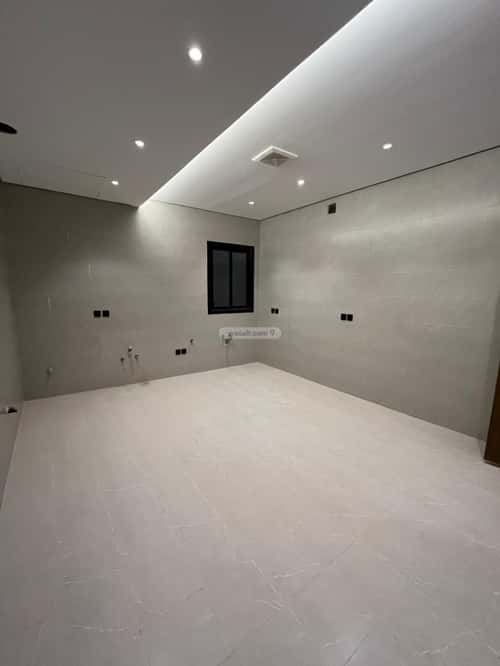 5 bedroom villa in Al Mahdiyyah 10
