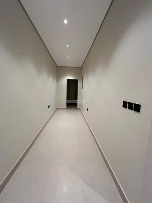 5 bedroom villa in Al Mahdiyyah 17