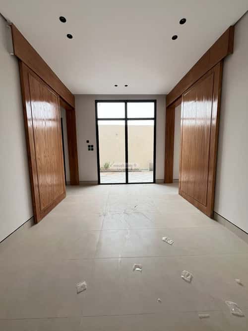 6 bedroom villa in Al Mahdiyyah 3