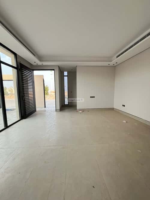 6 bedroom villa in Al Mahdiyyah 7