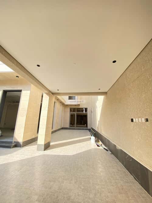 6 bedroom villa in Al Mahdiyyah 2