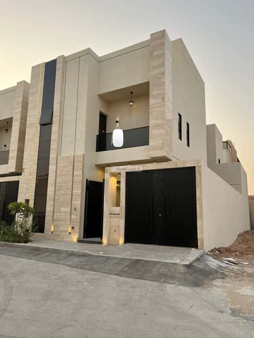 4 bedroom villa in Al Mahdiyyah 2