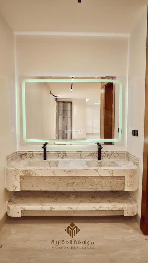 4 bedroom villa in Al Mahdiyyah 2