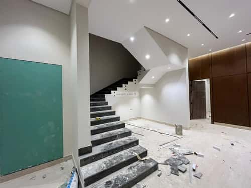 5 bedroom villa in Al Mahdiyyah 3