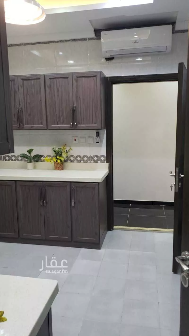 4 bedroom apartment in Al Safa 4