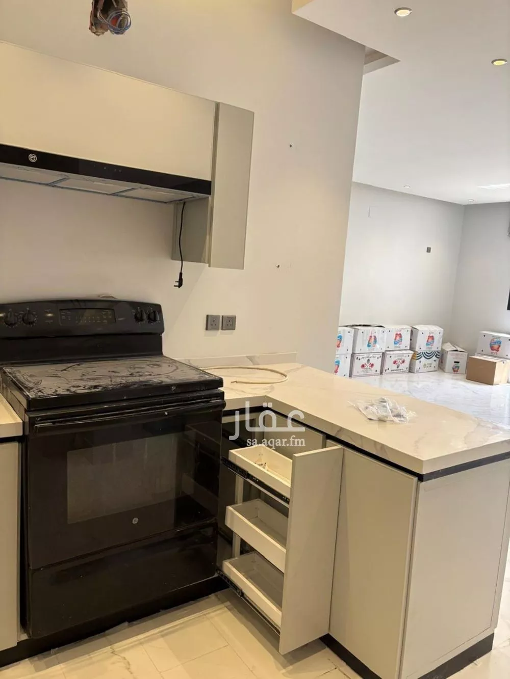 3 bedroom apartment in Al Qairawan 9