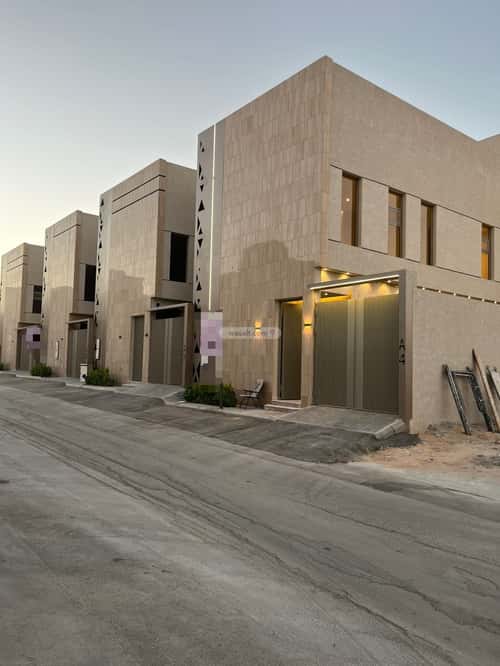 5 bedroom villa in Al Mahdiyyah 1