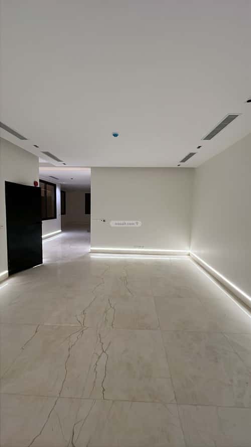 4 bedroom villa in Al Mahdiyyah 4