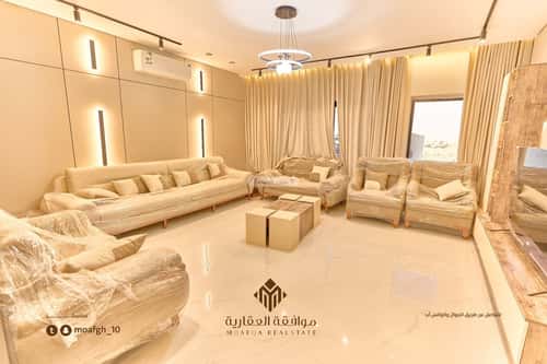 4 bedroom villa in Al Mahdiyyah 3