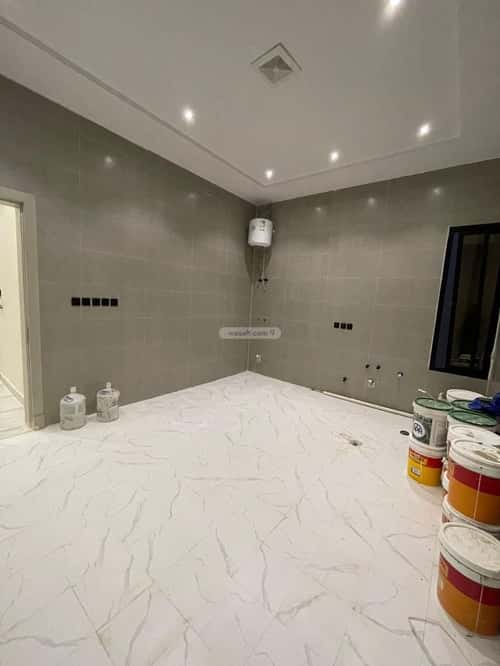 4 bedroom floor in Al Janadriyah 3