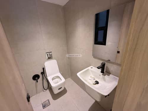 4 bedroom floor in Al Janadriyah 13
