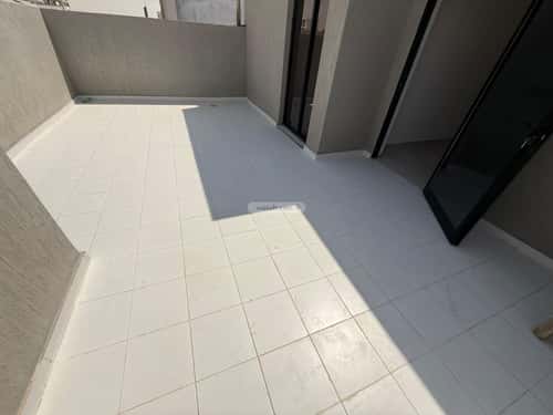 4 bedroom floor in Al Janadriyah 12