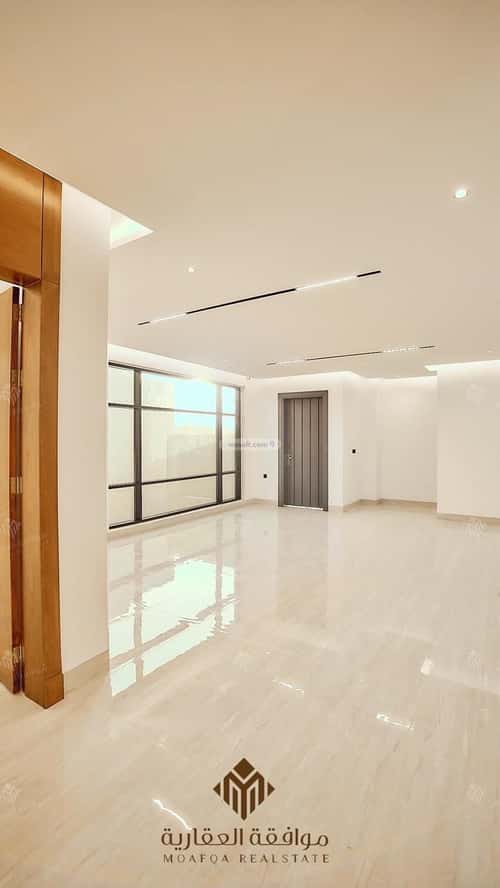8 bedroom villa in Al Mahdiyyah 3