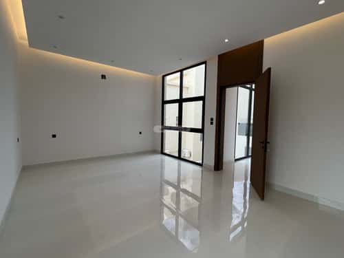 6 bedroom villa in Al Mahdiyyah 3
