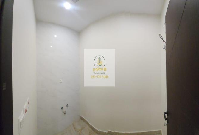 شقة 5 غرف في Al Marwah 2