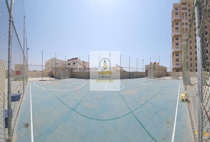 4 bedroom apartment in Al Safa 3