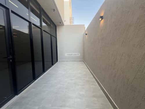 4 bedroom villa in Al Bayan, Riyadh 18