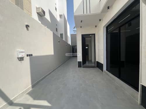 4 bedroom villa in Al Bayan, Riyadh 5
