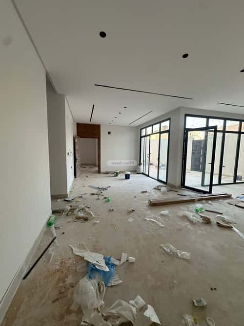 5 bedroom villa in Al Mahdiyyah 5