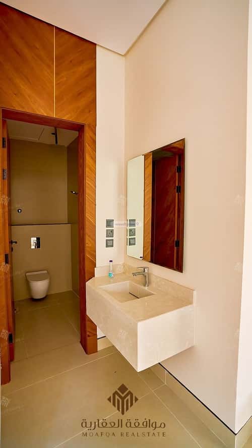 6 bedroom villa in Al Mahdiyyah 11