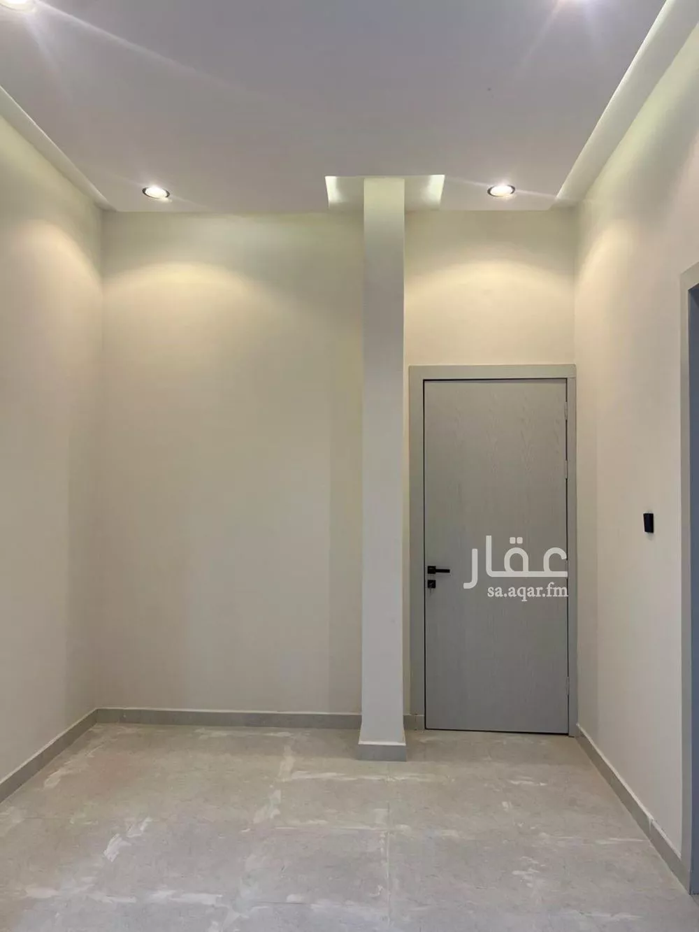 5 bedroom villa in Al Janadriyah 3