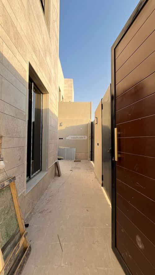4 bedroom villa in Al Mahdiyyah 2