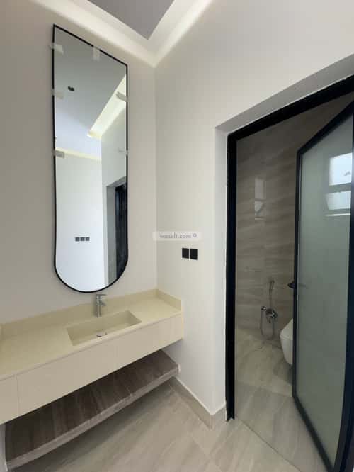 5 bedroom floor in Dirab 7