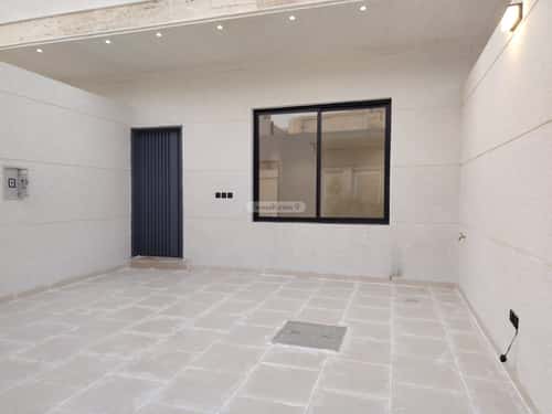 فيلا 5 غرف في عكاظ 5