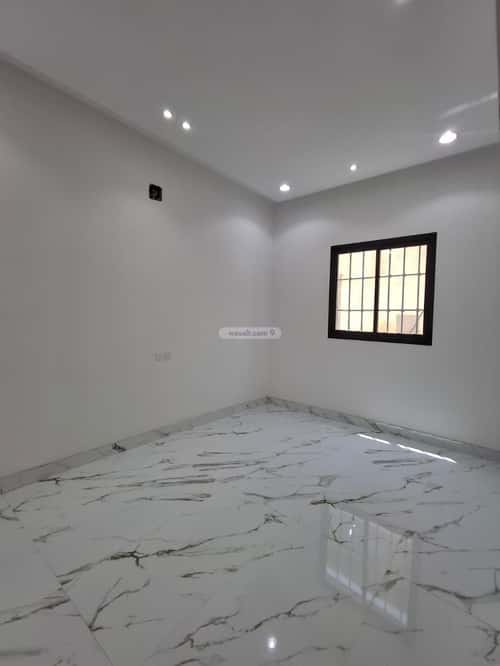 6 bedroom villa in Al Uraija Al Gharbi 2