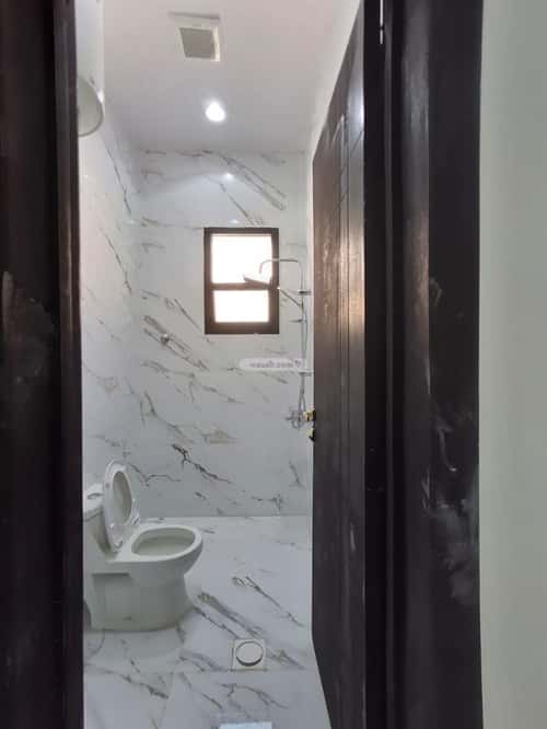 6 bedroom villa in Al Uraija Al Gharbi 6