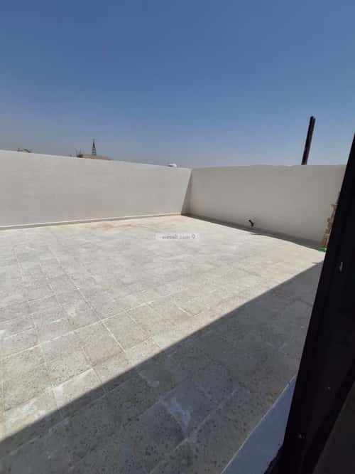 6 bedroom villa in Al Uraija Al Gharbi 10
