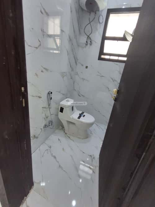 6 bedroom villa in Al Uraija Al Gharbi 3