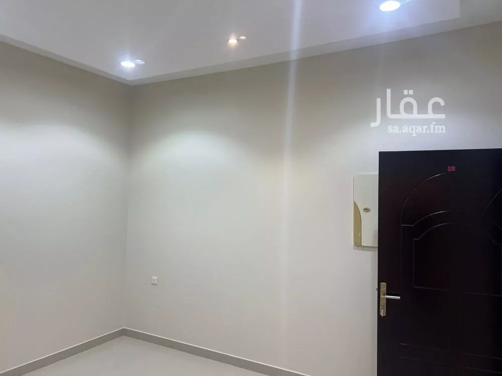 شقة 1 غرف في الملقا 13