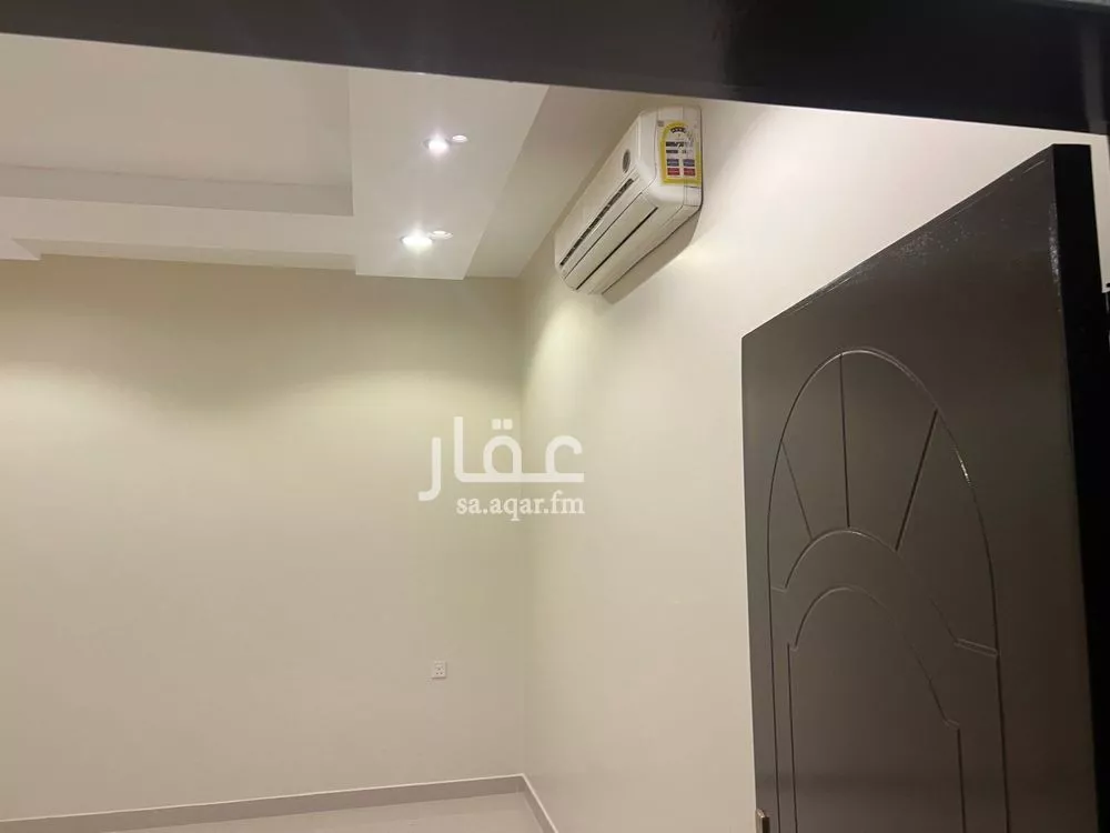 شقة 1 غرف في الملقا 16