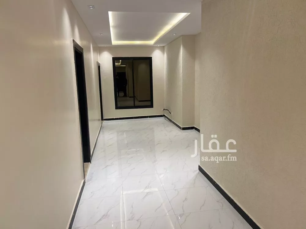 شقة 1 غرف في الملقا 8