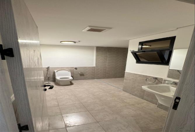 5 bedroom apartment in Al Aseel 2