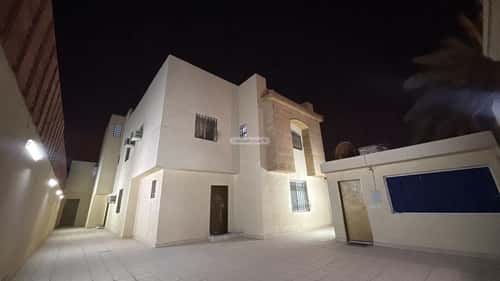 5 bedroom villa in Al Aqiq 1