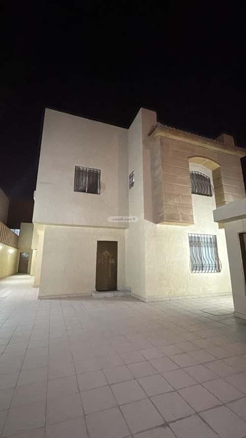 5 bedroom villa in Al Aqiq 4