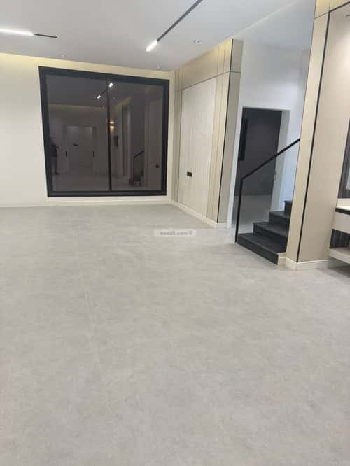 5 bedroom villa in Al Janadriyah 1