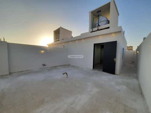 6 bedroom villa in Al Uraija Al Gharbi 2